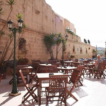 Aparthotel White Dolphin Complex Qawra Exterior foto