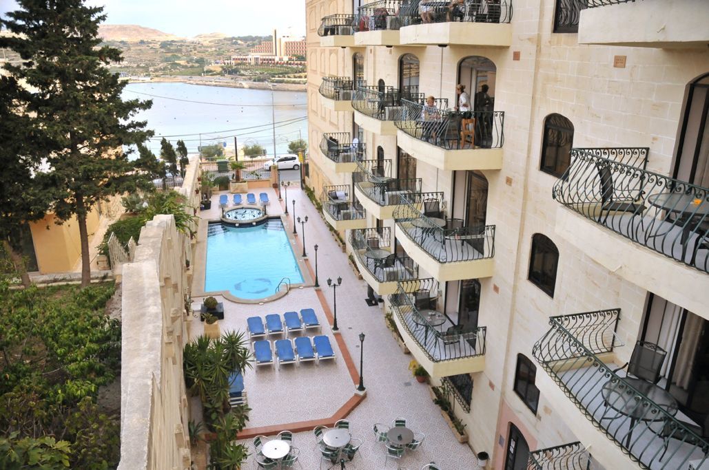 Aparthotel White Dolphin Complex Qawra Exterior foto