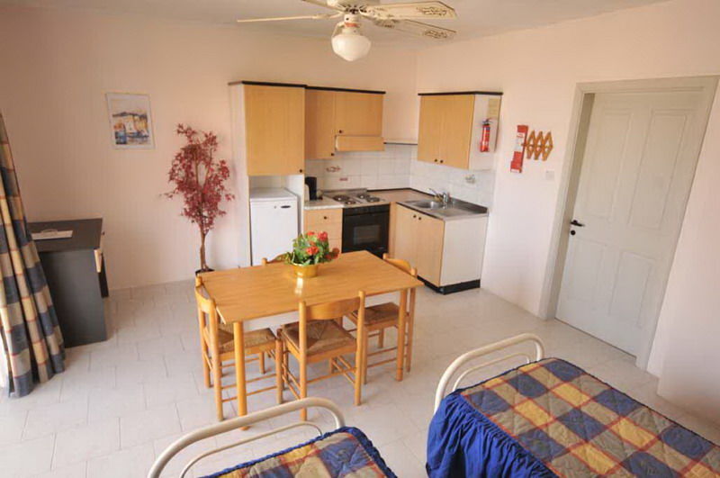 Aparthotel White Dolphin Complex Qawra Exterior foto