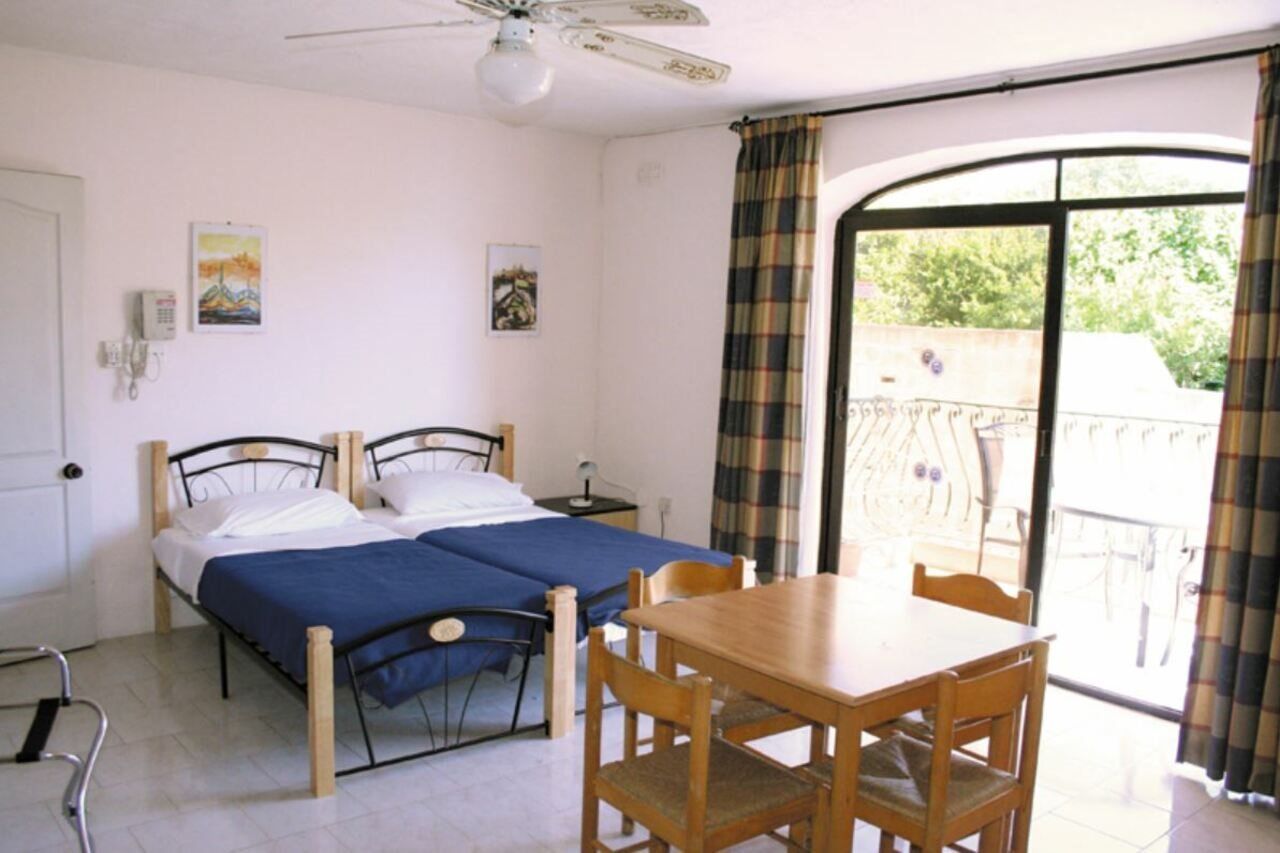 Aparthotel White Dolphin Complex Qawra Exterior foto